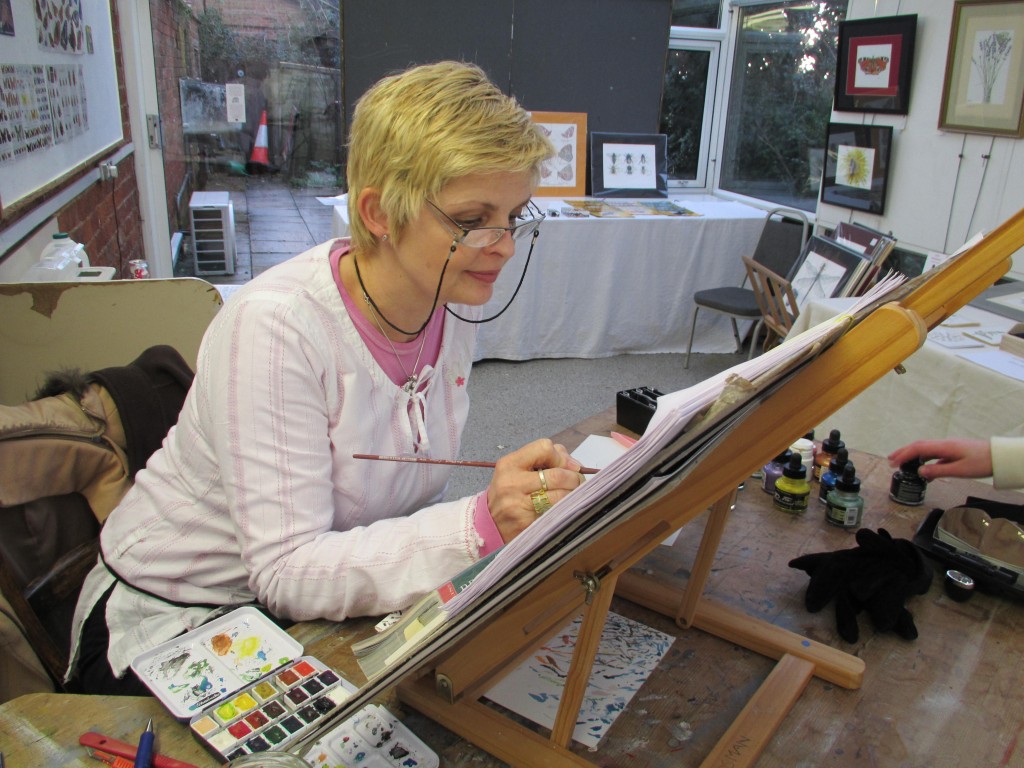 Cath Hodsman working at her easel