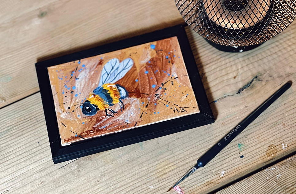 View: Bees - summer art workshop