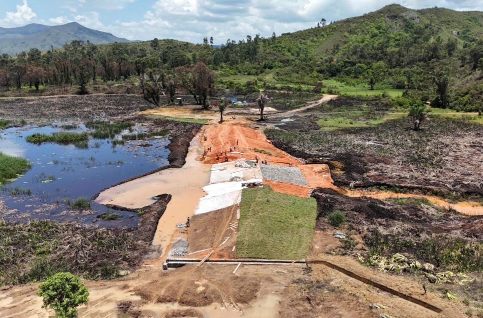 Promising signs for Malagasy wildlife and communities as Lake Sofia dam almost complete