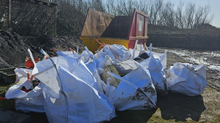 6 cubic metres of beach rubbish (2).jpg