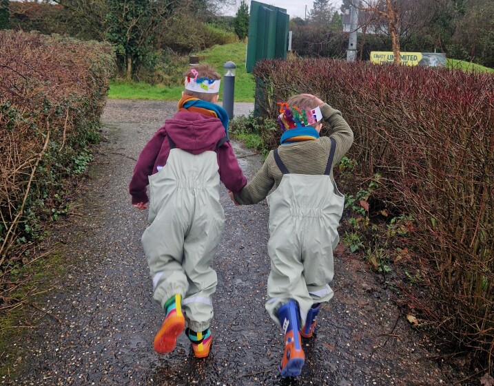 Mudfest at Castle Espie: Creative crafts with Stacey